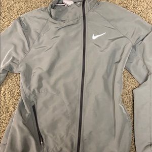 Nike wind jacket